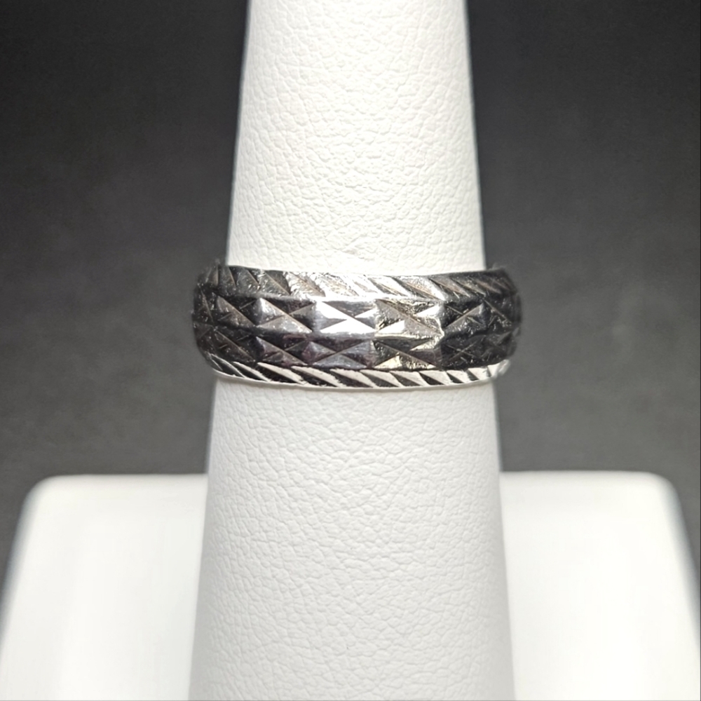 Vintage Sterling Silver Diamond-Cut Band Ring ATI Thailand Size 7 - Picture 2 of 6